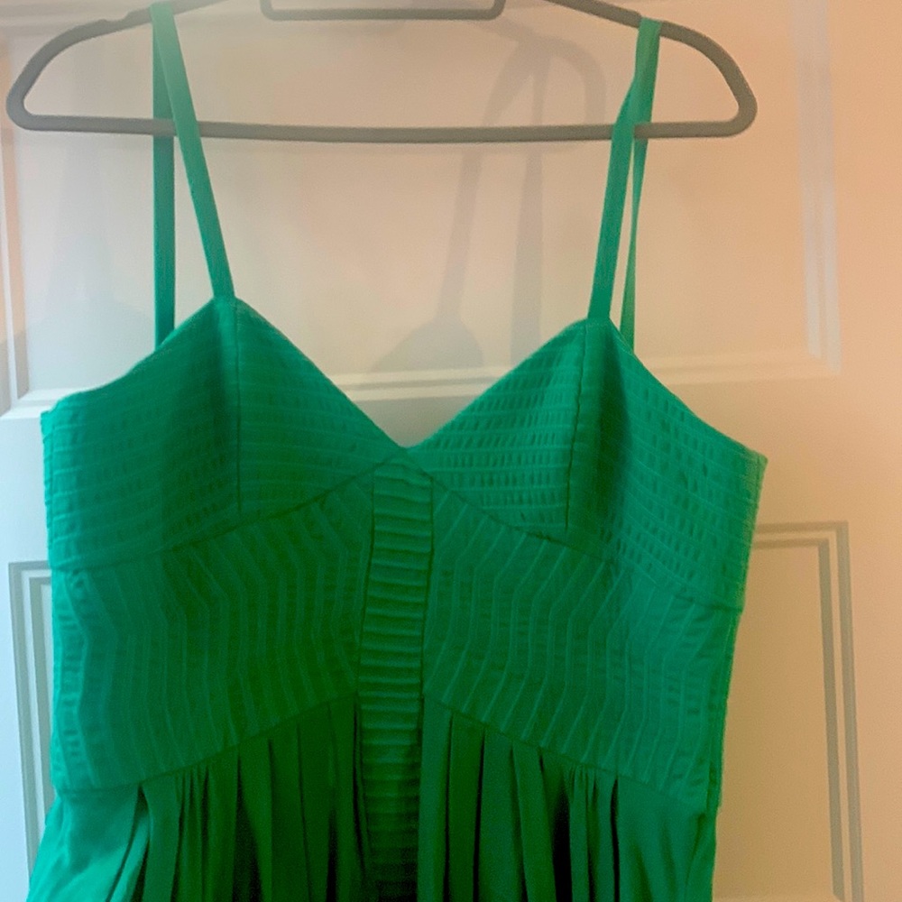 Lauren Moffatt sz.8 Kelly Green dress